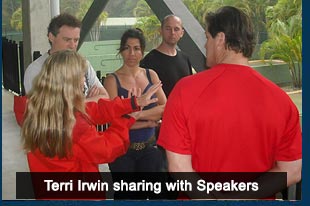 Terri Irwin sharing with Speakers